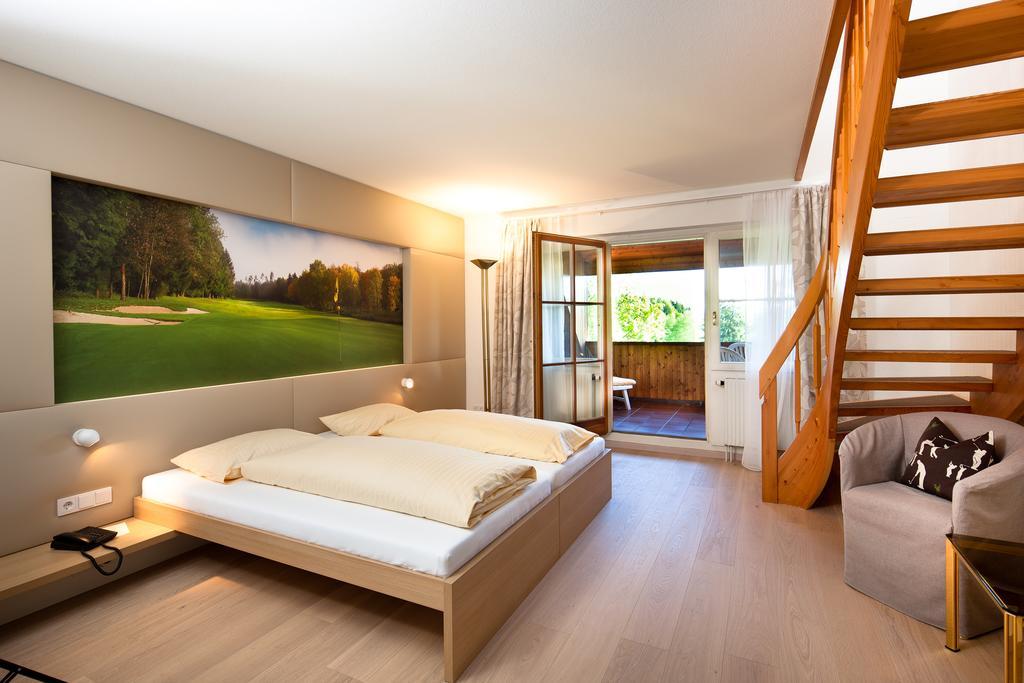 Golfhotel Bodensee Weissensberg Room photo